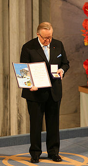 180px-nobel_peace_prize_2008_martti_ahtisaari