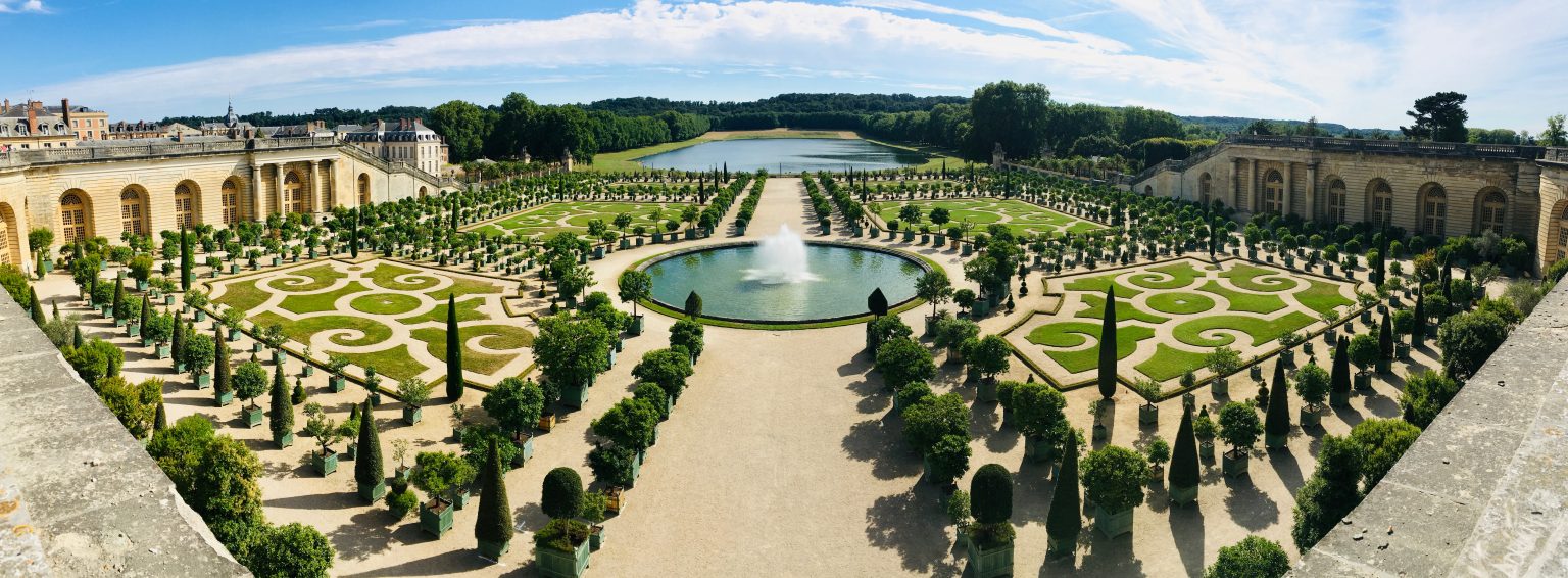 Top 10 Most Beautiful Gardens In The World | Starviews