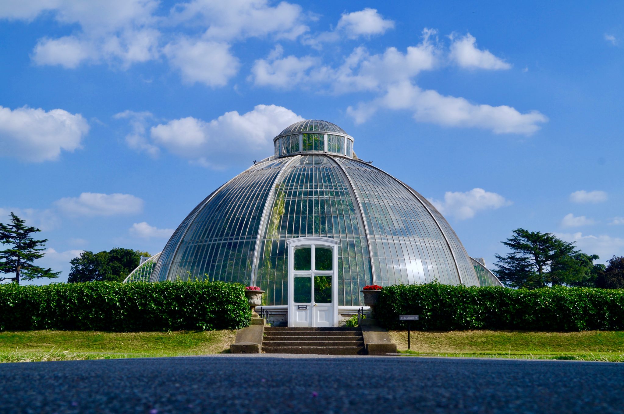 Top 10 Most Beautiful Gardens In The World | Starviews